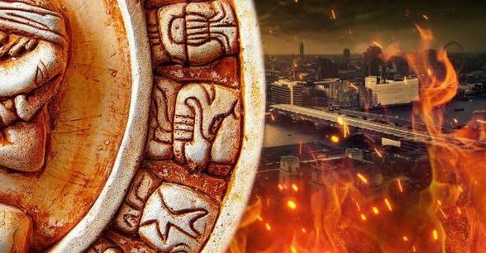 Un científico afirma que un error en el calendario maya predice el fin del mundo este año Un científico afirma que un error en el calendario maya predice el fin del mundo este año