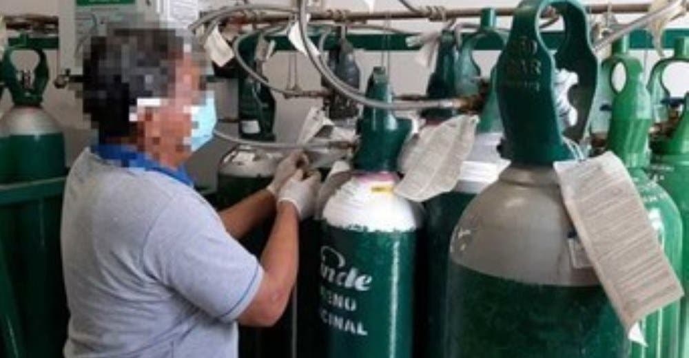 Suplican ayuda para «el ángel del oxígeno» que está a punto de morir por ayudar a los demás Suplican ayuda para «el ángel del oxígeno» que está a punto de morir por ayudar a los demás