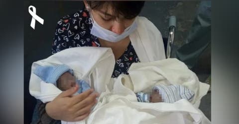 «Se me fueron mis 2 angelitos» – Da a luz en el baño del hospital porque se negaron a atenderla