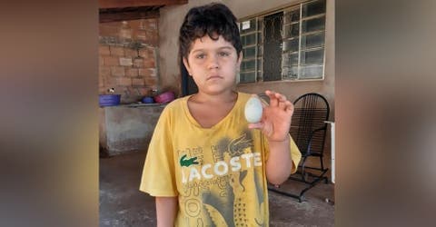 Un humilde niño de 8 años dona el único huevo que tenía para comer – «No tengo más nada»