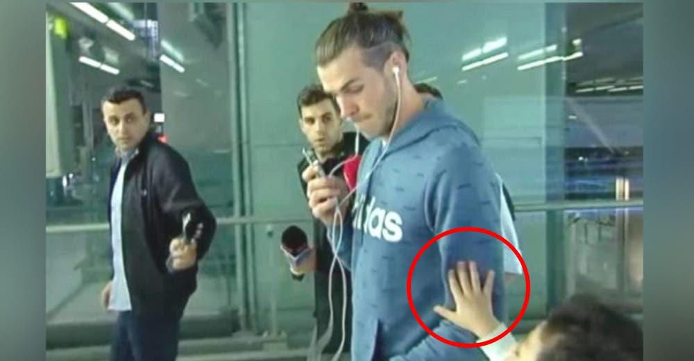 «Por favor, mi hijo te quiere mucho»– Gareth Bale desilusiona a un niño que quería saludarlo