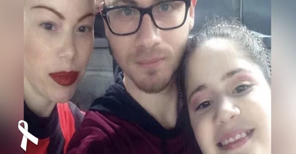 Dos hermanos piden ayuda tras perder a sus padres de forma trágica y repentina el mismo día Dos hermanos piden ayuda tras perder a sus padres de forma trágica y repentina el mismo día