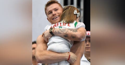 Canelo Álvarez responde a la súplica de una niña y paga su tratamiento en menos de 24 horas