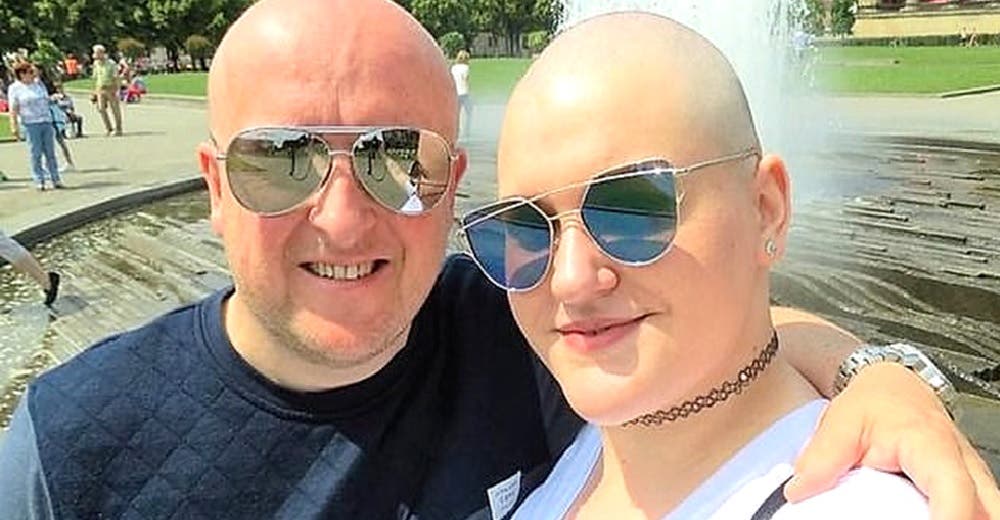 Finge que tiene cáncer para recaudar dinero y paga la boda de sus sueños – «Merece un Oscar» Finge que tiene cáncer para recaudar dinero y paga la boda de sus sueños – «Merece un Oscar»