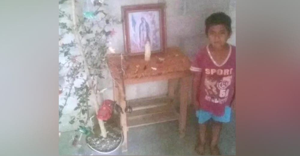 Acuden a la humilde vivienda del niño de 10 años que soñaba con recibir regalos por primera vez Acuden a la humilde vivienda del niño de 10 años que soñaba con recibir regalos por primera vez