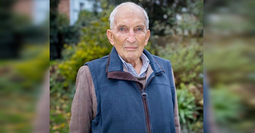 «No tiene sentido morir ahora» – Habla el abuelito de 91 años que se vacunó contra el COVID-19