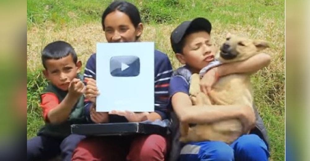 Una humilde familia de campesinos tendrá su primera casa gracias a sus vídeos de YouTube Una humilde familia de campesinos tendrá su primera casa gracias a sus vídeos de YouTube