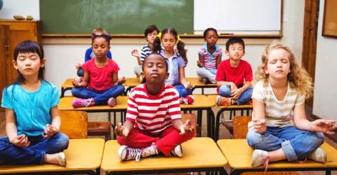 Los maestros cambian las sanciones por “meditación” dejando a los padres desconcertados