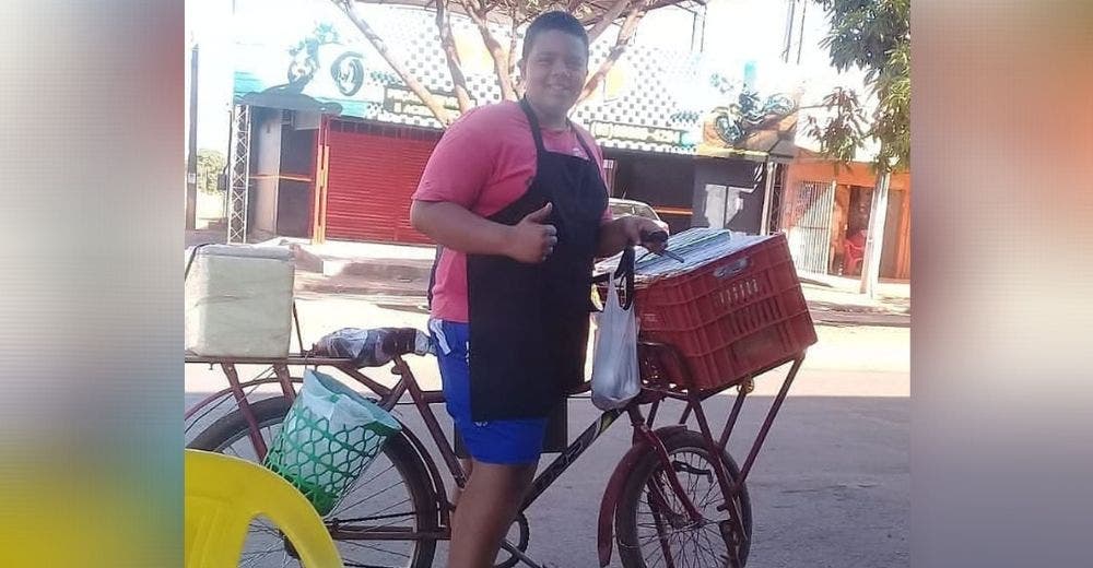 A los 14 años trabaja para velar por sus abuelitos y pide ayuda – «Nunca hemos pasado algo así» A los 14 años trabaja para velar por sus abuelitos y pide ayuda – «Nunca hemos pasado algo así»