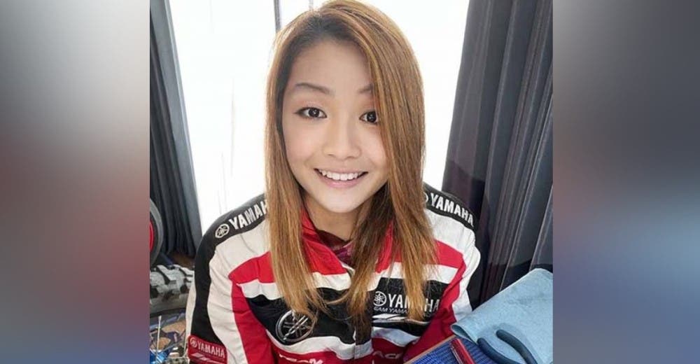 Se muestra como una mujer amante de las motocicletas para engañar a sus 25 mil seguidores Se muestra como una mujer amante de las motocicletas para engañar a sus 25 mil seguidores