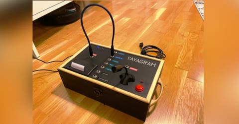 Crea el «Yayagram», un dispositivo para comunicarse con su abuelita de 96 años