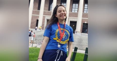 Una humilde adolescente vence los obstáculos y es aceptada en las 6 mejores universidades