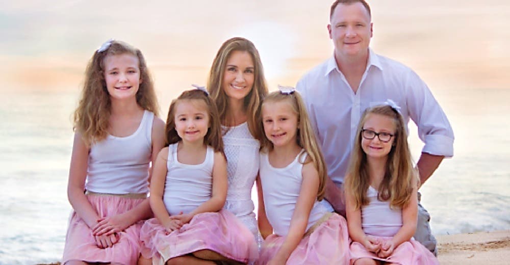 Sus 4 niñas se afligen «porque su padre no quería que fueran niñas» y ella alza la voz Sus 4 niñas se afligen «porque su padre no quería que fueran niñas» y ella alza la voz