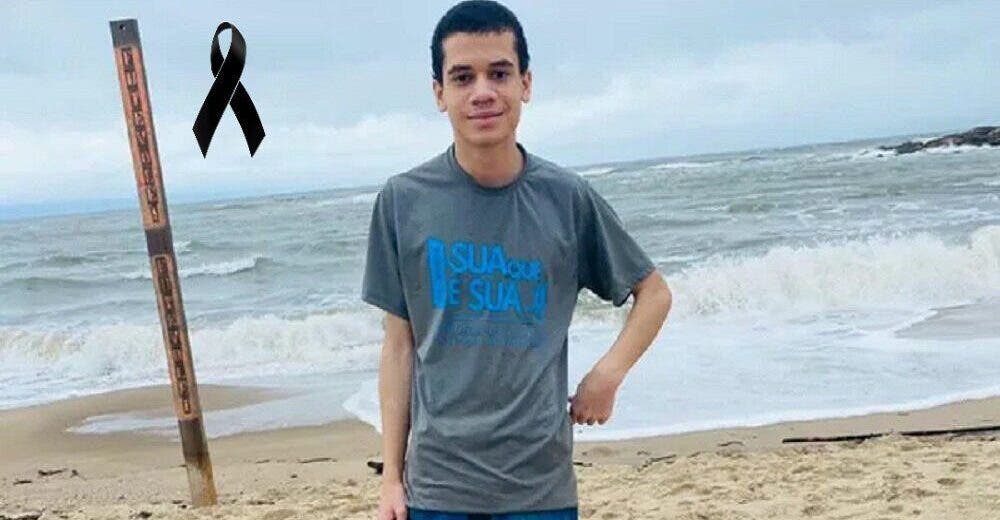 A los 18 años fallece cuando visitaba la playa por segunda vez en su vida