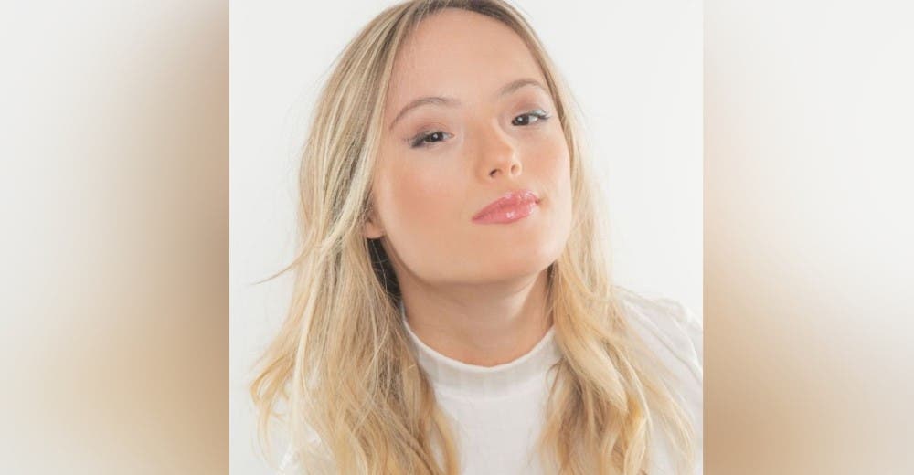 Aplauden a la joven con Síndrome de Down de 19 años que se convirtió en una exitosa modelo Aplauden a la joven con Síndrome de Down de 19 años que se convirtió en una exitosa modelo
