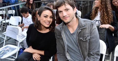 Ashton Kutcher y su esposa confiesan que ni ellos ni sus niños se bañan hasta que se vean sucios