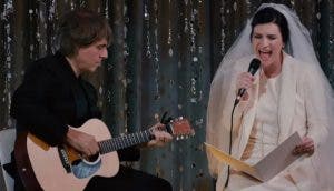 Laura Pausini hace llorar a los invitados al cantar sus votos, no sabían que asistían a su boda